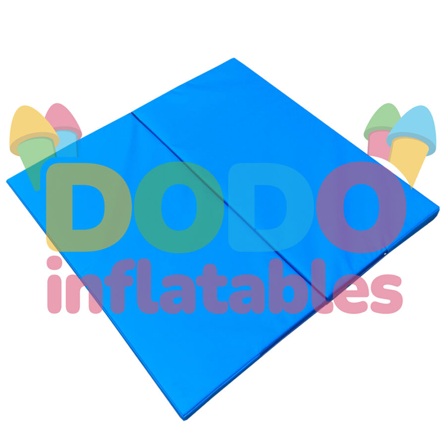 Inflatable Protection Mat Safety Mats for Bouncy Castles 120 x 120 x 5 cm | Dodo Inflatables